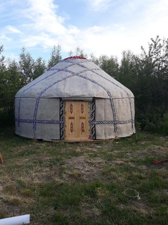 Bel-Zhan Yurt Lodge Grigor'yevka Exterior foto