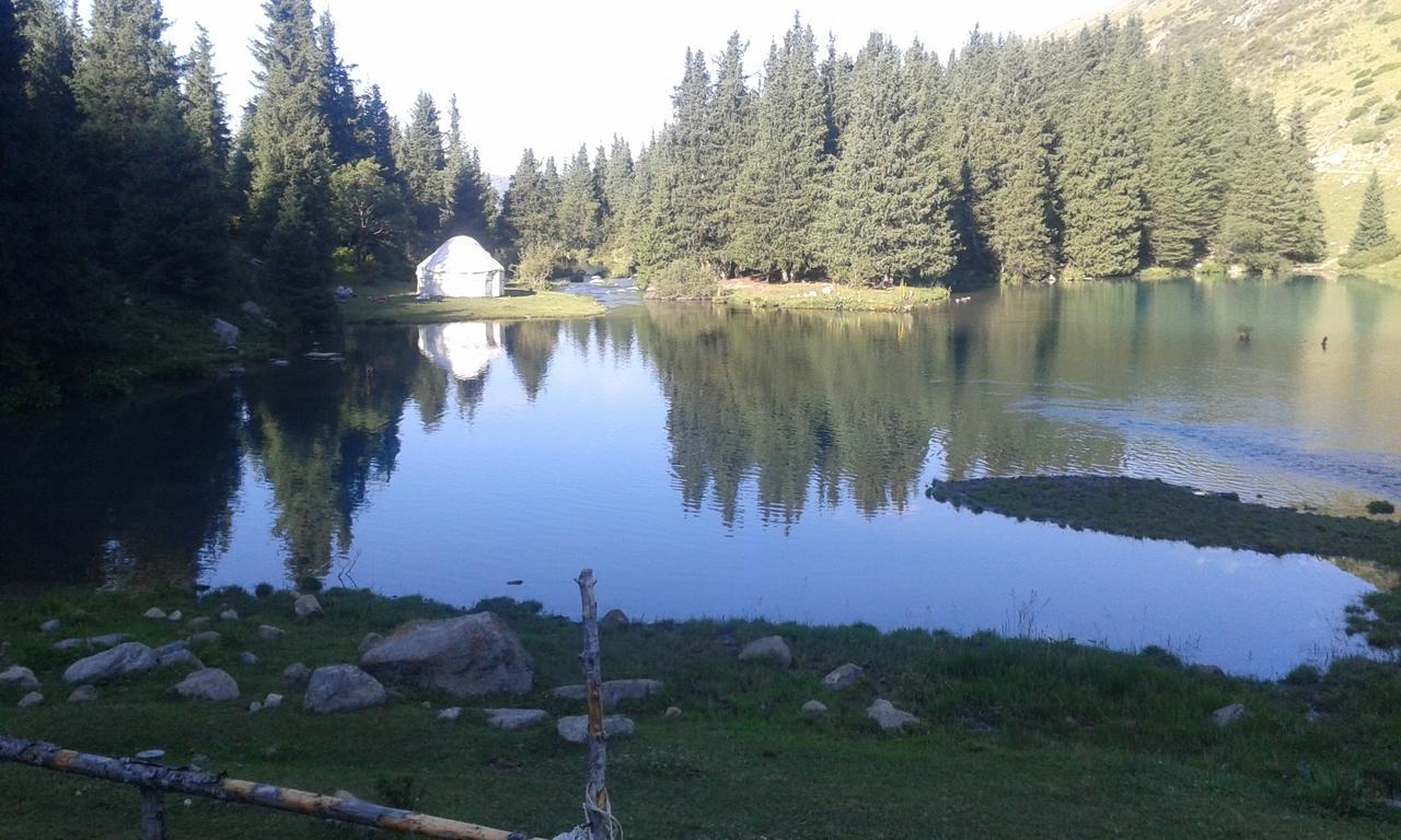 Bel-Zhan Yurt Lodge Grigor'yevka Exterior foto
